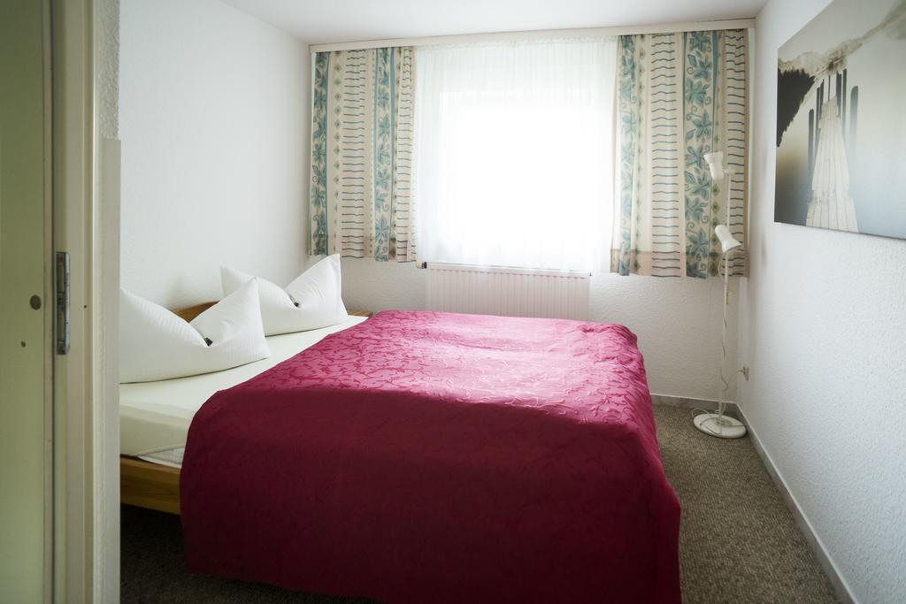 Das Fritz Hotel Schwerin Schoene Lage Im Gruenen Mit Regionaler Kueche Kostenfreien Parkplaetzen Und E Ladestation Cameră foto